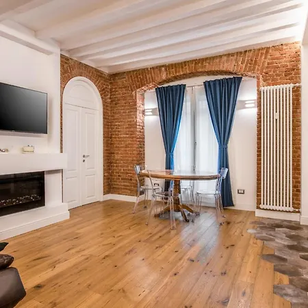 Luxury In Center
