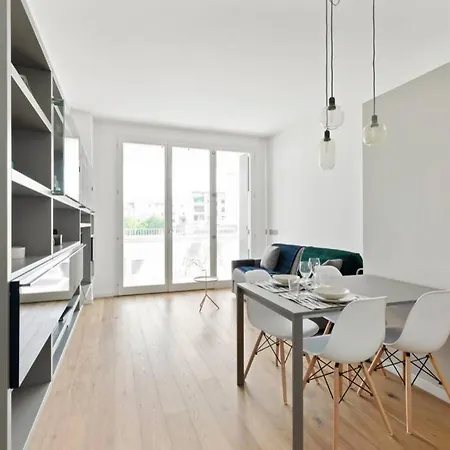 Flatty Apartments - Lattuada Apartment Milan