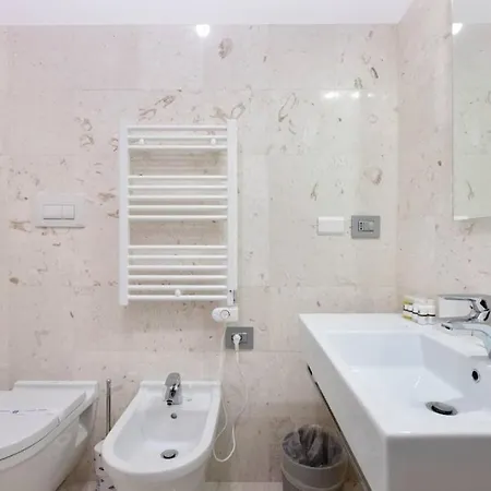 Flatty Apartments - Lattuada * Milan