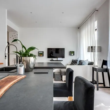 Daire Artone Milano