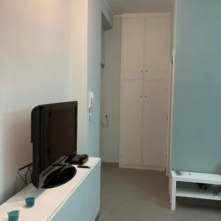 Frada 2 شقة ميلان