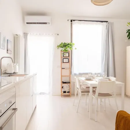 The Best Rent - Lovely One-bedroom Close To Loreto Metro Station Apartamento *