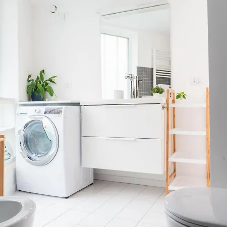 The Best Rent - Lovely One-bedroom Close To Loreto Metro Station