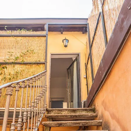 The Best Rent - Lovely One-bedroom Close To Loreto Metro Station *
