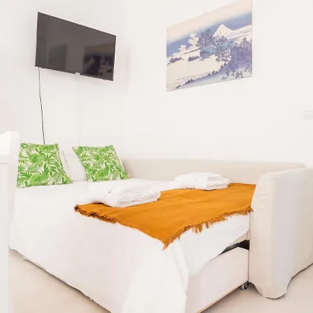 The Best Rent - Lovely One-bedroom Close To Loreto Metro Station Apartamento *
