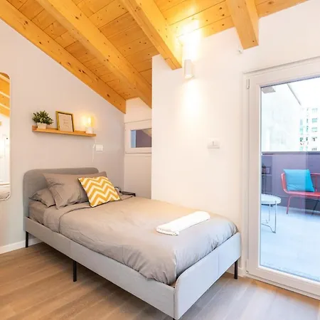 Joivy Contemporary In Historical Giambellino-lorenteggio *