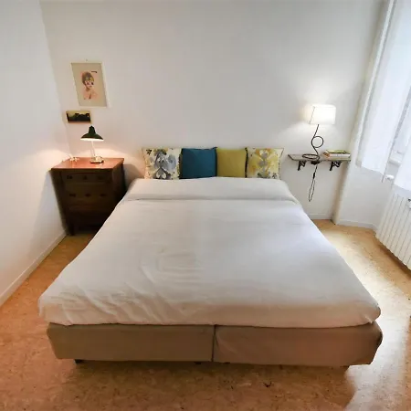 Nolo Art By Interhome Appartement Milaan