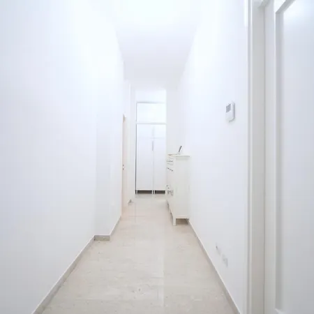 Executive 80 M2, 2floor, Quiet In Navigli-duomo Guest house *