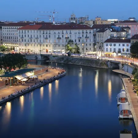Executive 80 M2, 2floor, Quiet In Navigli-duomo Guest house *