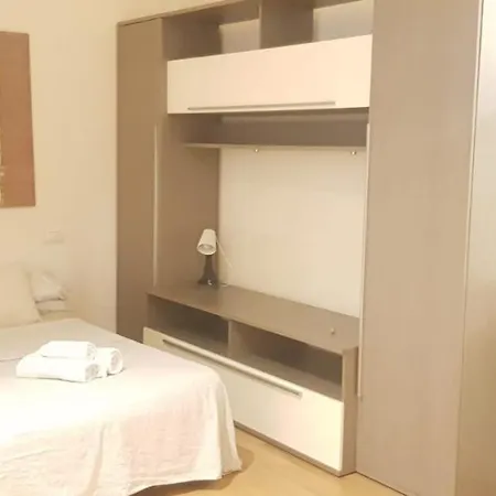 Rio M3 Sondrio E Stazione Appartement Milan