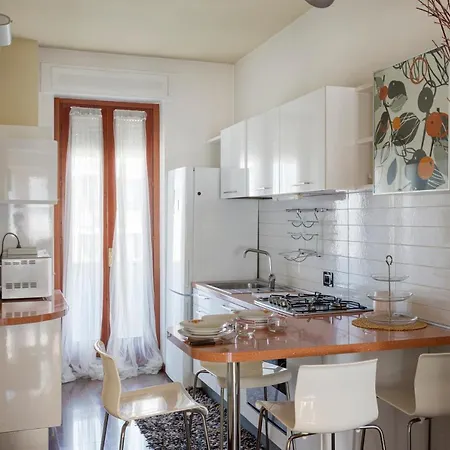 Hostmate - Milano- Viale Teodorico *