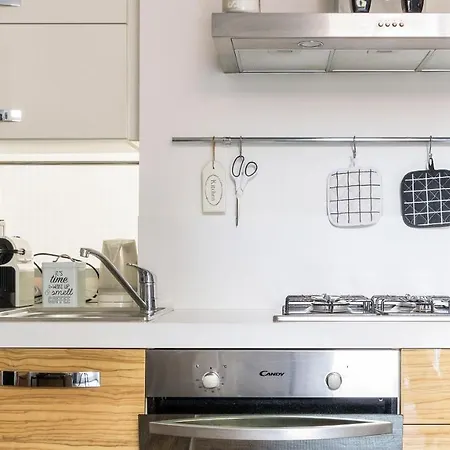 Luxury Modern One Bedroom In Great Location Appartamento Milano