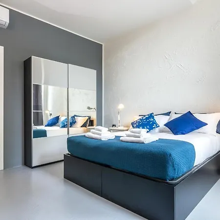 Bed & Breakfast Hemeras Boutique Homes - Large Apartment Near The Central Station Milan