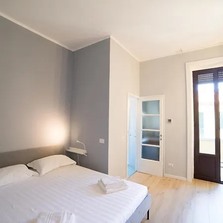 Hbhall Residenze Darsena Daire *