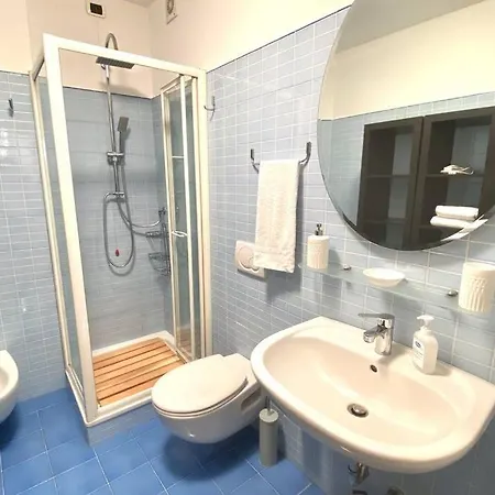 Boutique In Center: Duomo Scala