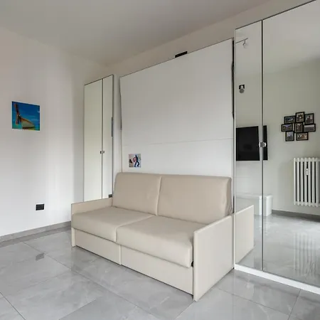 Apartman Bnbutler - Largo Promessi Sposi - Moderno E Confortevole *