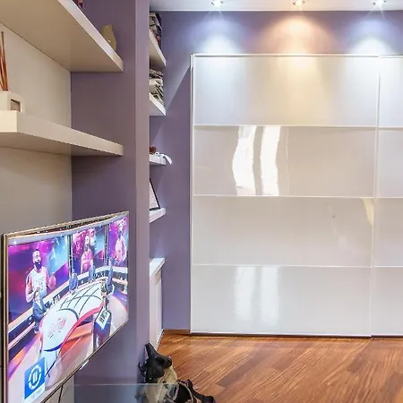 Primopiano - Orombelli Lejlighed