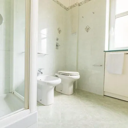 Apartment Cozy One-bedroom With 2 Balconies In Sempione District Milan