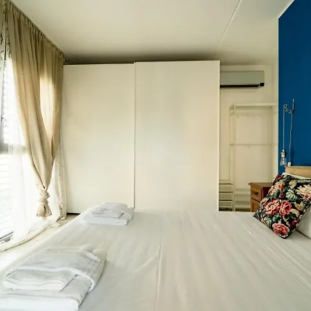 The Best Rent - Spacious Four-bedroom Close To Forlanini Distrct شقة *