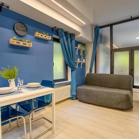 Suzzani 273 Otel Milano