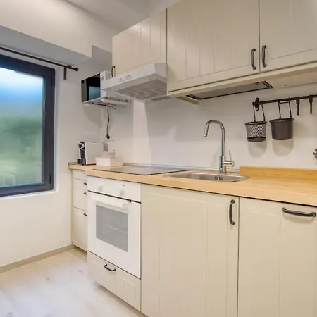 Otel Suzzani 273 Milano