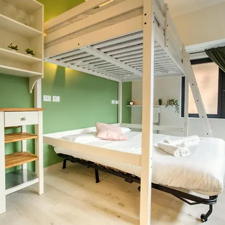 Otel Suzzani 273 Milano