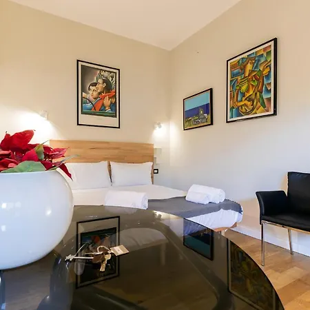 Retreats Cadorna Duomo Διαμέρισμα Μιλάνο