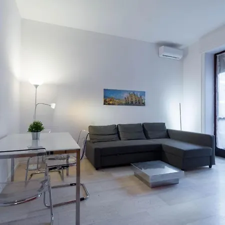 Hbhall Loreto 19 Milánó