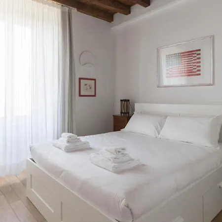 Italianway Easy - Forcella 15 Daire *