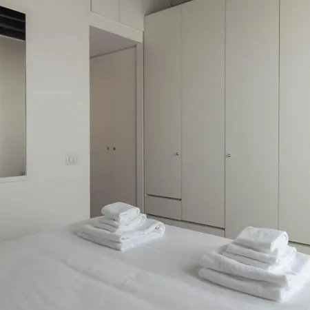 Italianway Easy - Forcella 15 Daire *