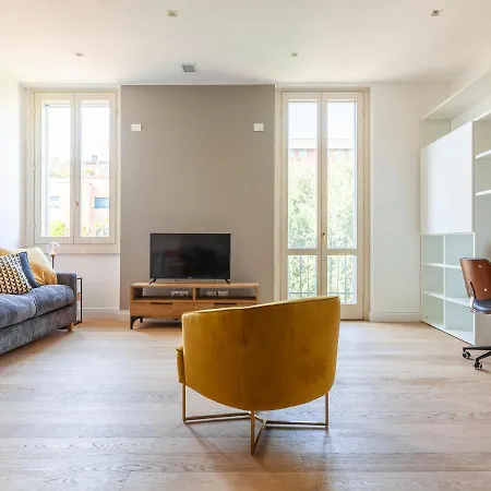 Easyhomes-solera * Milão