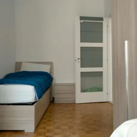 Vendégház Guest House Giacosa Milánó