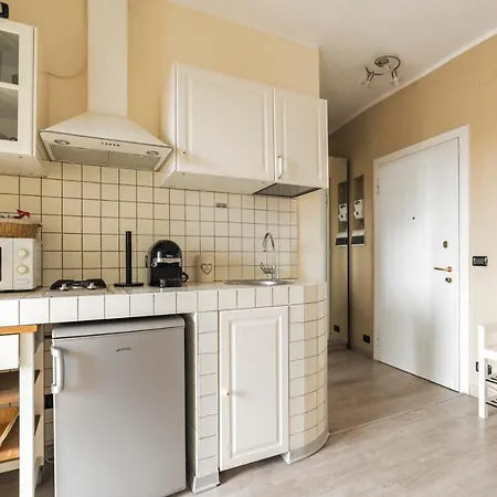 Pasteur Modern With Terrace! Μιλάνο