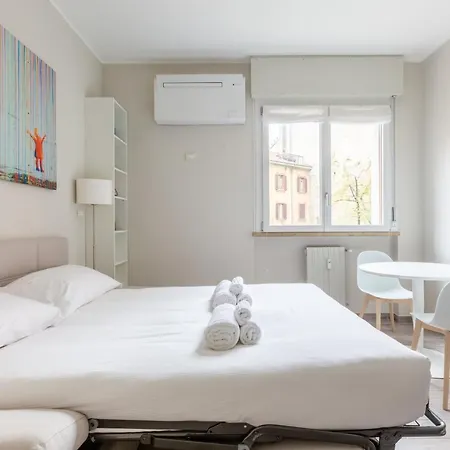 Bnbutler - Panizza - Grazioso Monolocale, Posizione Elegante E Appartamento *