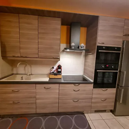 Ama Intero Zona Bicocca Apartman *