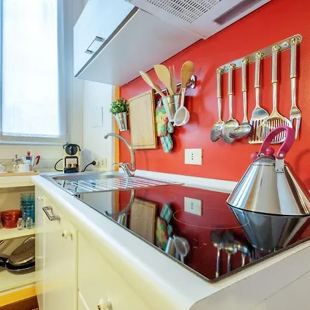 Easylife - - Menotti 16a - Porta Venezia *