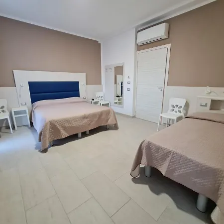 20 Hotel Milán