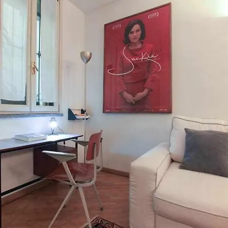 아파트 Brera Area Lovely Close To Piazza Duomo *