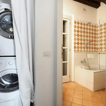 Mila Magenta מילאנו