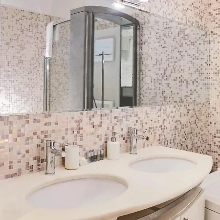 Апартаменты Prestige Boutique Homes-duomo *