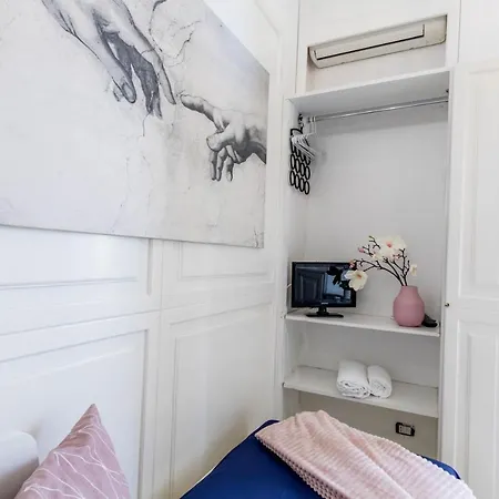 Joivy Lovely For 2 With Balcony Near Duomo