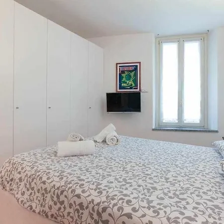 Brera Area Lovely Close To Piazza Duomo Milan