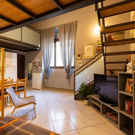 Monica Loft - Affori M3 Apartment
