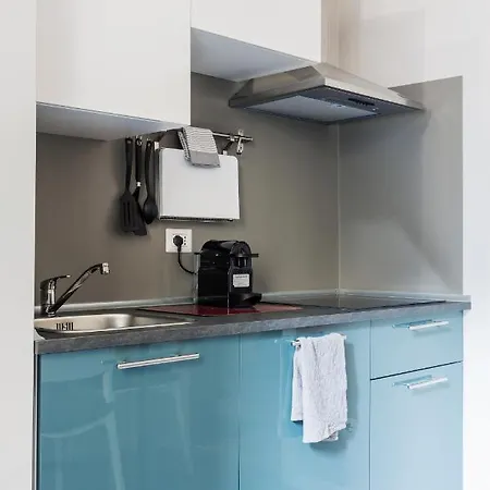 Cozy And Warm 1 Bedroom - Via Sapeto Apartman Milánó