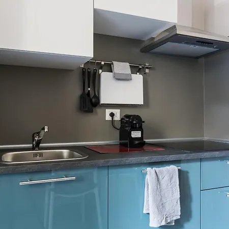 Cozy And Warm 1 Bedroom - Via Sapeto * Milánó
