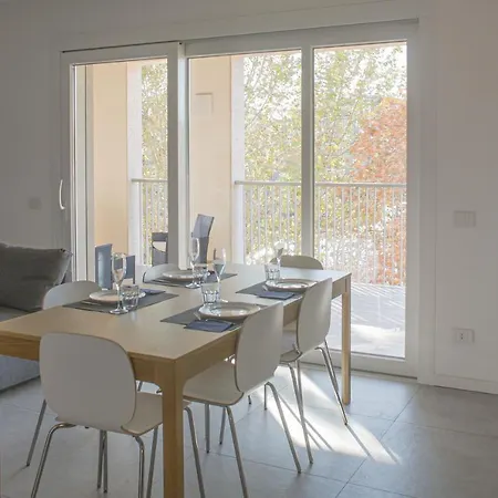 Bnbutler - Govone - Ampio E Luminoso Con Terrazza Mailand