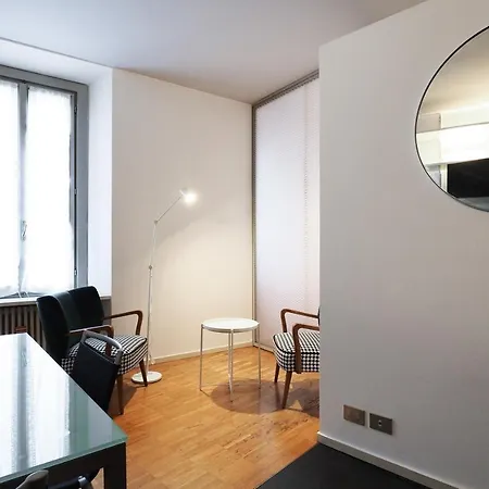 Mila Alessi Милан