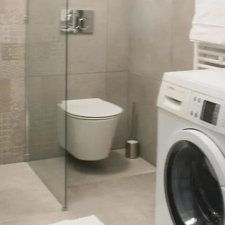 Bnbutler - Govone - Ampio E Luminoso Con Terrazza Appartement