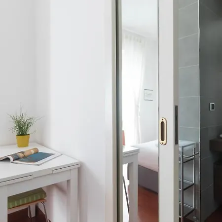 Italianway - Masaccio 18 B * Milánó