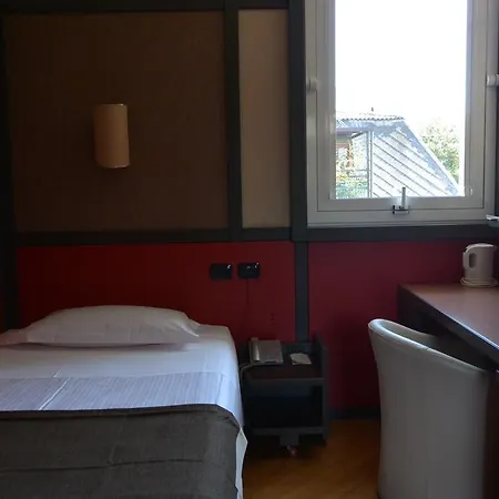 Hotel Metro 3*
